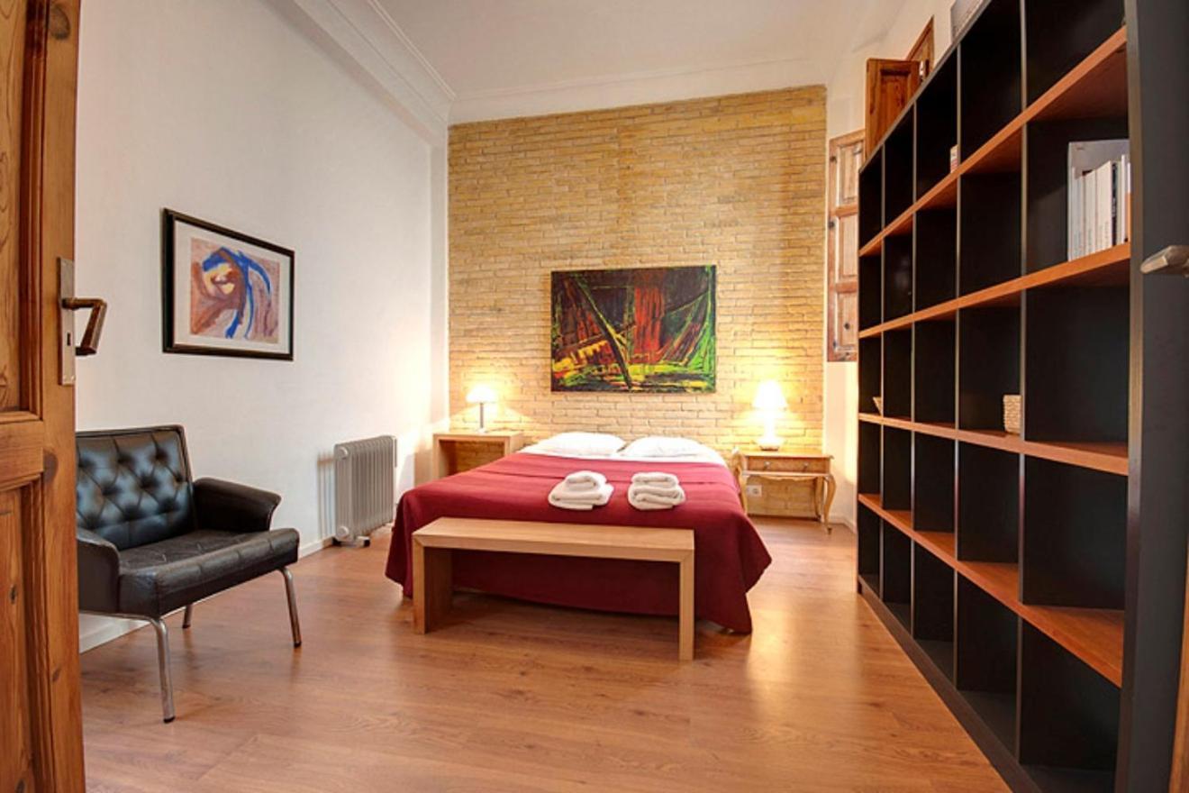 Beds & Breaks Strauss Apartment Valencia Exterior foto