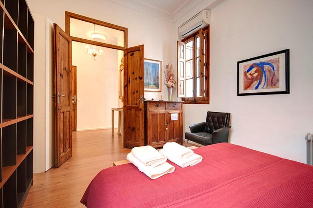 Beds & Breaks Strauss Apartment Valencia Exterior foto